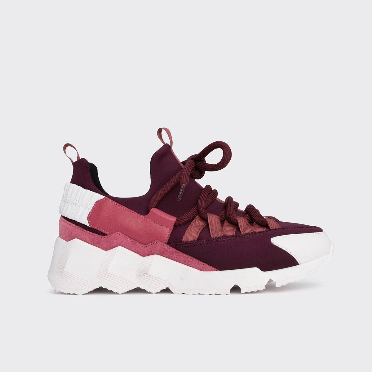 files/NS04Z_CALF_CANVAS_MULTI_BURGUNDY_Pierre_Hardy_01.jpg