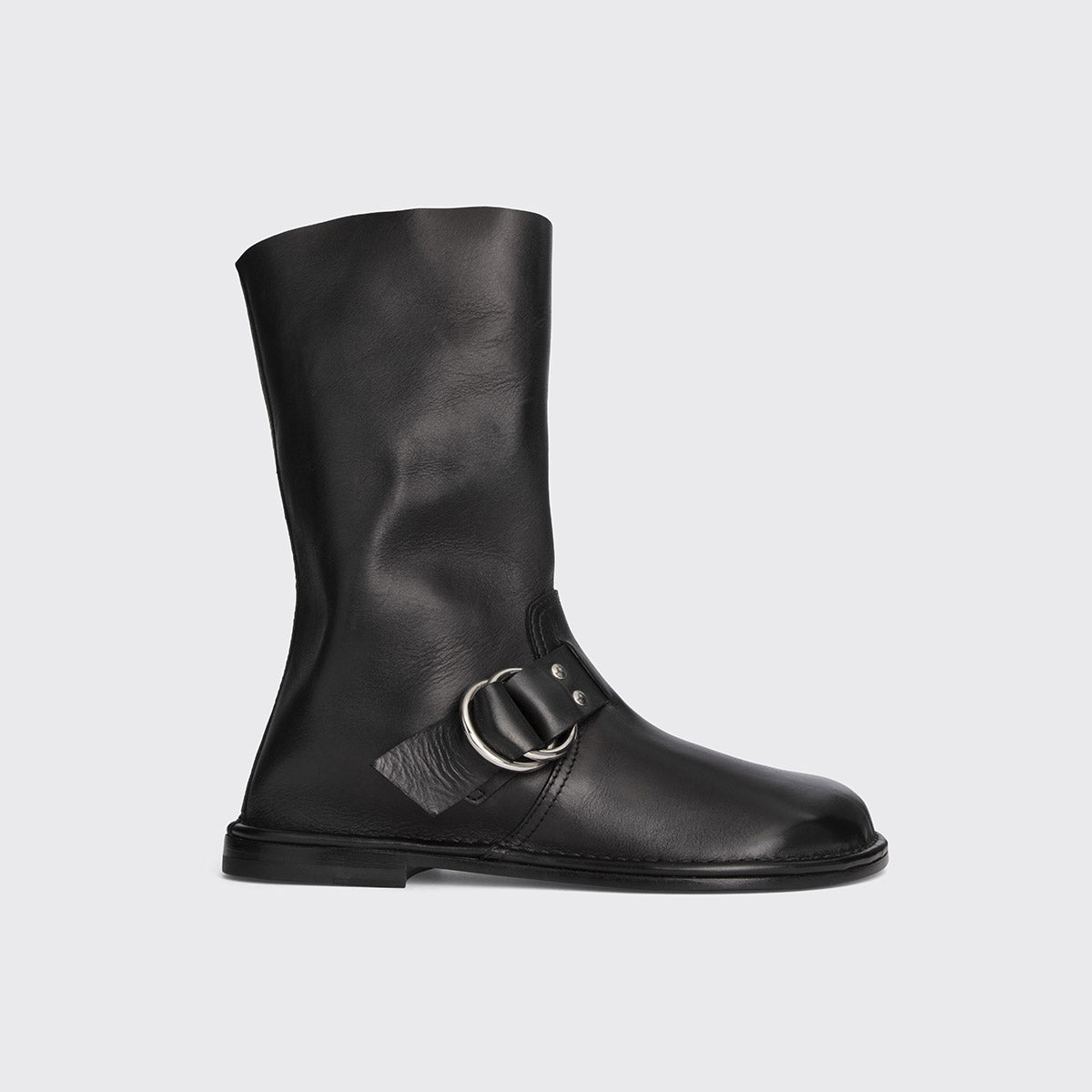 files/AFF3_CALF_BLACK_Pierre_Hardy_01.jpg