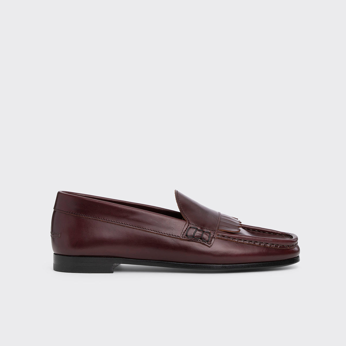 files/AHE1_CALF_BURGUNDY_Pierre_Hardy_01.jpg