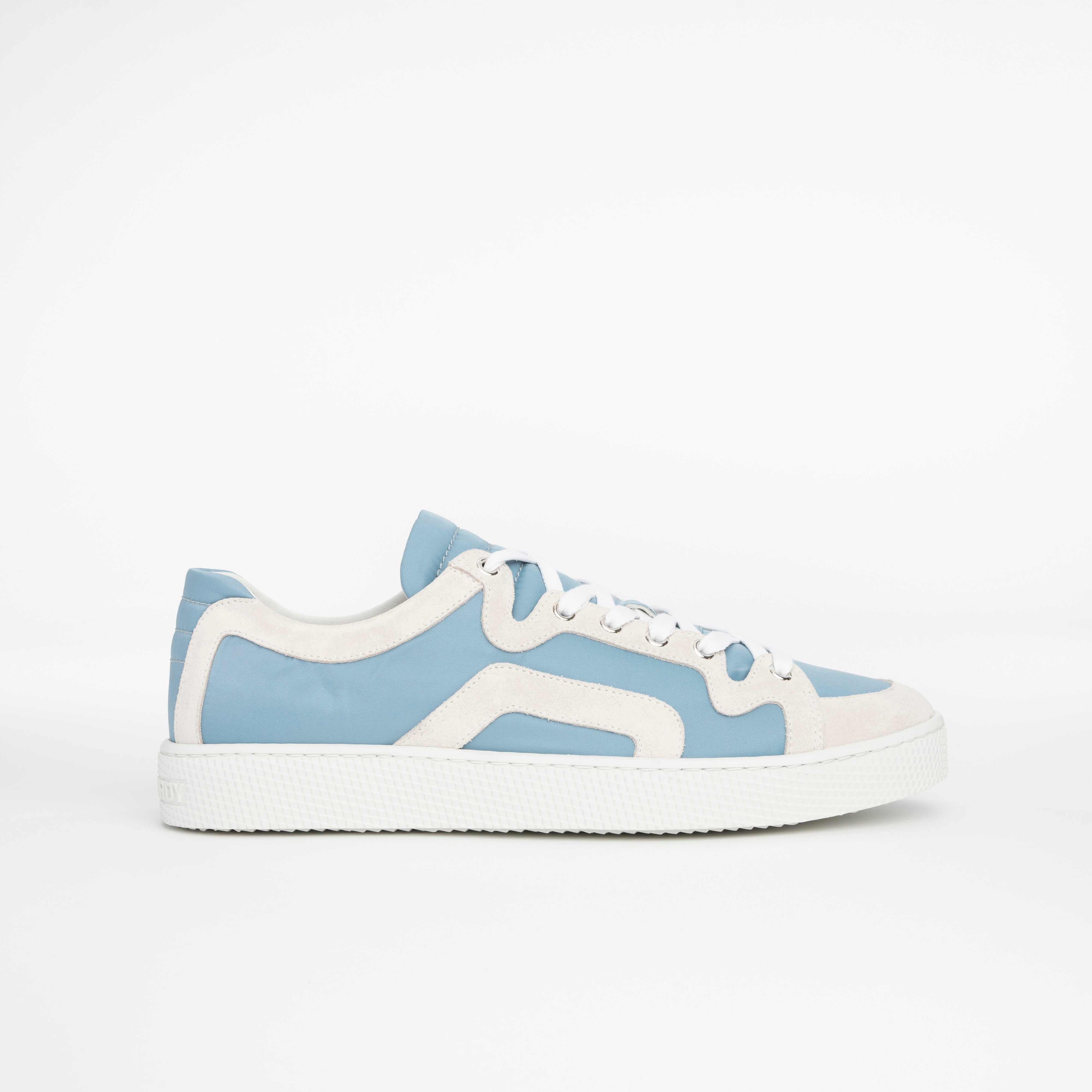 files/AHX1-SUEDECALFNYLON_WHITELIGHTBLUE-01.jpg