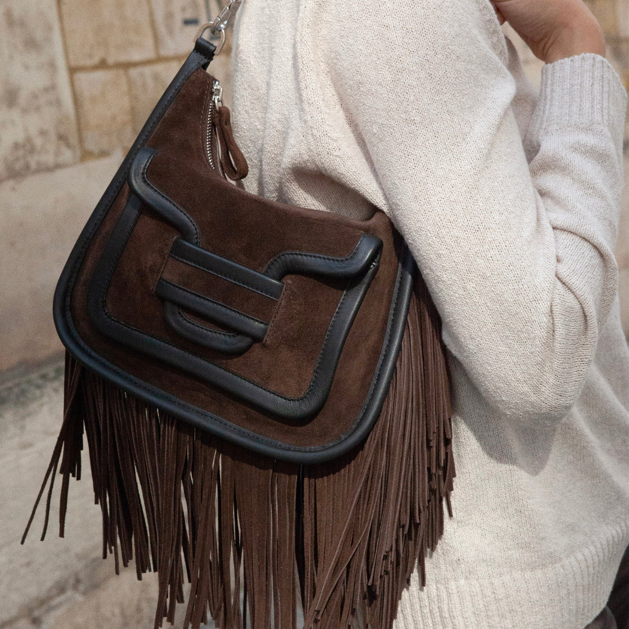 アルファデイ ハンドバッグ – PIERRE HARDY ONLINE BOUTIQUE