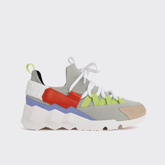 トレックコメット スニーカー