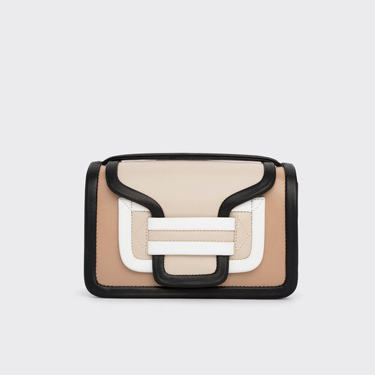 アルファ ハンドバッグ