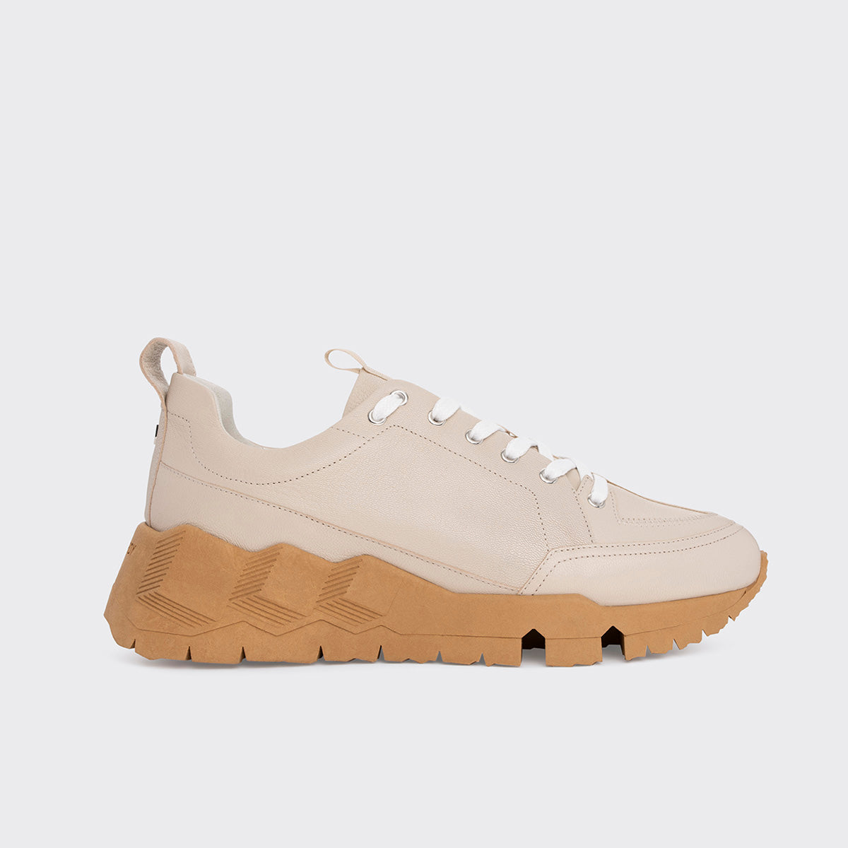 files/QX02Z_GRAIN_KID_CHALK_beige_sole_Pierre_Hardy_01_bbc8682e-edc7-46c1-9e0b-4c80b4130143.jpg
